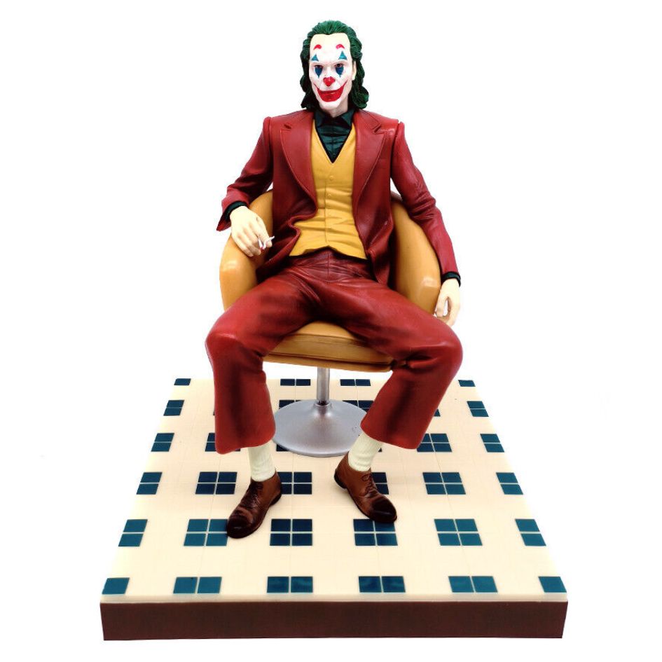 DC Comics Joker Joaquin Phoenix Figure 28cm
