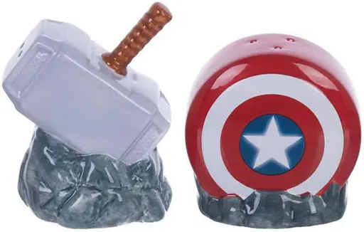 [6762] Marvel Salt and Pepper Shaker